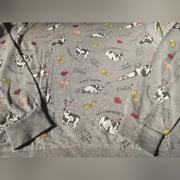 H&M Women Gray Yoga Dog Long Sleeve Sweatshirt Size XS - Picture 2 of 3